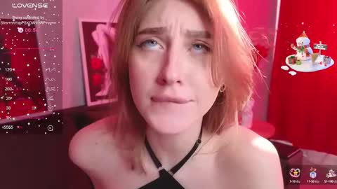 Snapshot of river_flowerr chatting on 17, 10, 2025 Miley online show from 17, 10, 2025