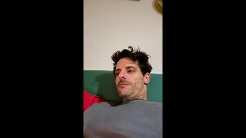 Snapshot of rizzo1980682473 chatting on 8, 5, 2026 rizzo1980682473 online show from 8, 5, 2026
