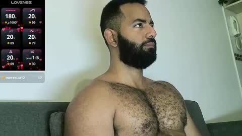 SebasRoa online show from 11, 3, 2025