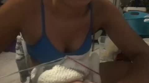 roarmance1 online show from 14, 10, 2025