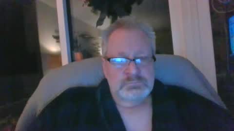 Snapshot of rob872217 chatting on 18, 12, 2024 rob872217 online show from 18, 12, 2024
