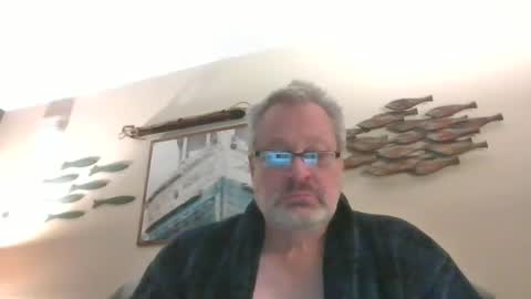 Snapshot of rob872217 chatting on 18, 12, 2024 rob872217 online show from 18, 12, 2024