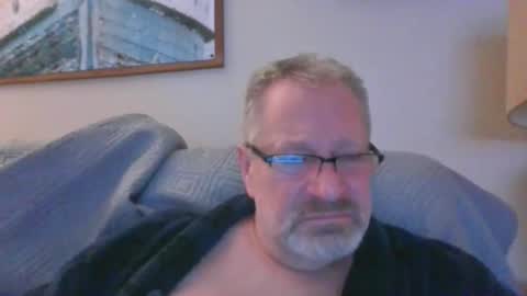 Snapshot of rob872217 chatting on 1, 1, 2025 rob872217 online show from 1, 1, 2025