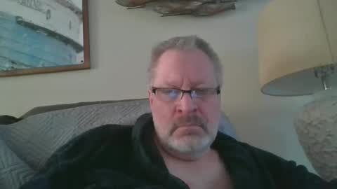 Snapshot of rob872217 chatting on 2, 3, 2025 rob872217 online show from 2, 3, 2025