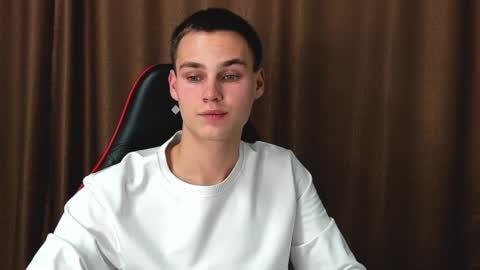 robert10211 online show from 21, 10, 2025