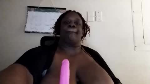 robertswhitney52 online show from 20, 12, 2025