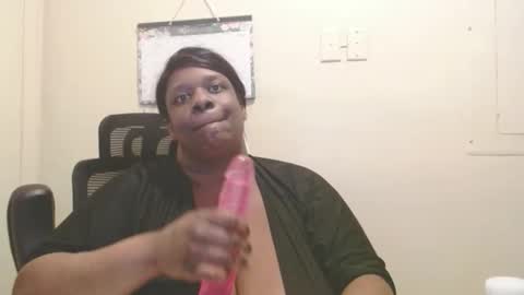 Snapshot of robertswhitney52 chatting on 13, 3, 2026 robertswhitney52 online show from 13, 3, 2026