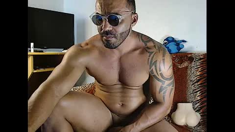 Snapshot of robertuxx chatting on 13, 1, 2025 BRAZILIAN BOY online show from 13, 1, 2025