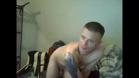 Snapshot of robertxxxpo chatting on 10, 11, 2025 Zenek online show from 10, 11, 2025
