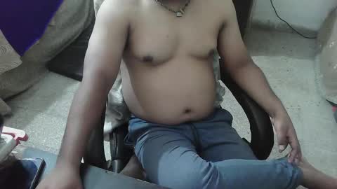 Snapshot of robin2010ken_ chatting on 8, 10, 2025 robin online show from 8, 10, 2025