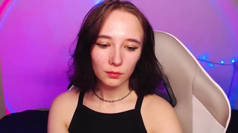 Snapshot of robin_yours chatting on 9, 3, 2025 Robin your online show from 9, 3, 2025