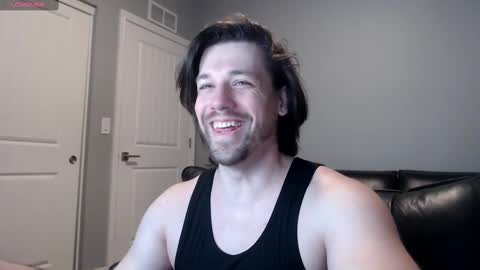 Snapshot of robknocks chatting on 14, 1, 2025 Rob Knocks online show from 14, 1, 2025