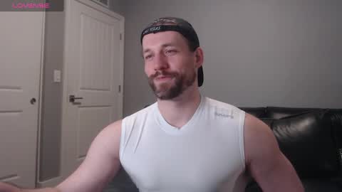 Snapshot of robknocks chatting on 19, 9, 2025 Rob Knocks online show from 19, 9, 2025