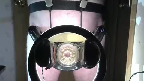 Robodickmilker online show from 4, 2, 2025