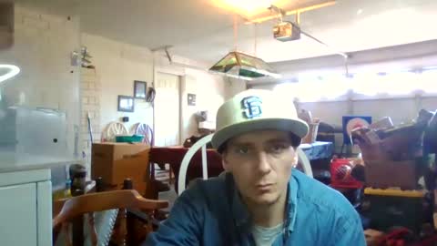 Rob witha 8 online show from 2, 1, 2025