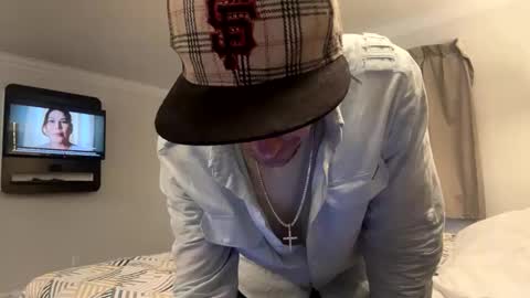 Rob witha 8 online show from 10, 10, 2025