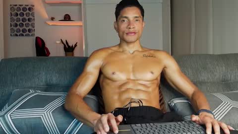 roby_millerr online show from 4, 2, 2026