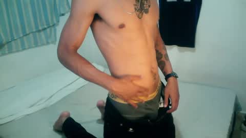 Snapshot of rocco99xx chatting on 17, 10, 2025 Rocco online show from 17, 10, 2025