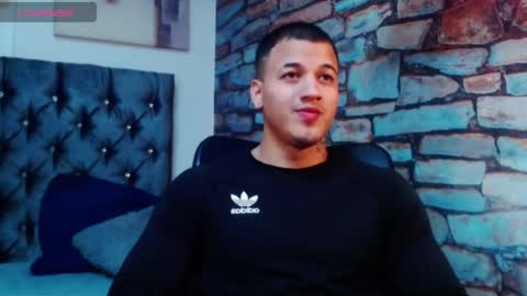 rocco_santos online show from 16, 10, 2025