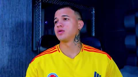 rocco_santos online show from 7, 1, 2026