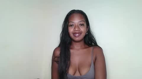Snapshot of rochellinah chatting on 14, 5, 2026 rochellinah online show from 14, 5, 2026