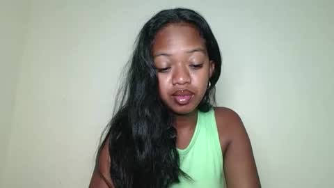 Snapshot of rochellinah chatting on 19, 5, 2026 rochellinah online show from 19, 5, 2026