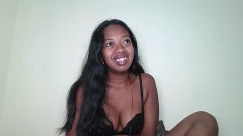 Snapshot of rochellinah chatting on 21, 5, 2026 rochellinah online show from 21, 5, 2026