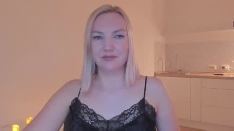 Snapshot of rock__baby chatting on 1, 1, 2025 rock__baby online show from 1, 1, 2025