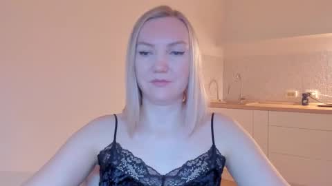 Snapshot of rock__baby chatting on 6, 3, 2025 rock__baby online show from 6, 3, 2025