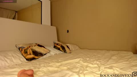 Snapshot of rockandlovexx chatting on 30, 9, 2025 Samantha Estephania online show from 30, 9, 2025