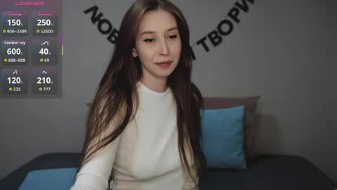 Snapshot of rocketsgirl chatting on 8, 5, 2026 rocketsgirl online show from 8, 5, 2026