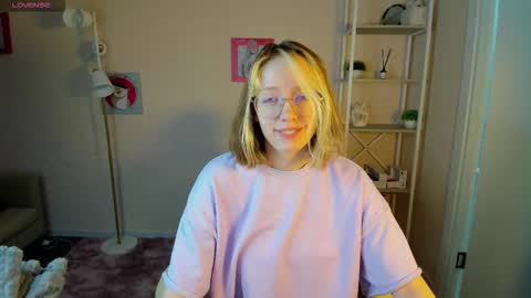 Snapshot of rockett_bunny chatting on 6, 10, 2025 Rockett online show from 6, 10, 2025