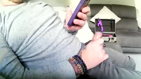 Joey online show from 3, 1, 2025