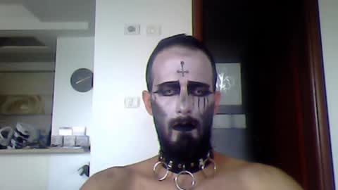 Snapshot of rockistman1 chatting on 13, 11, 2025 rockistman1 online show from 13, 11, 2025