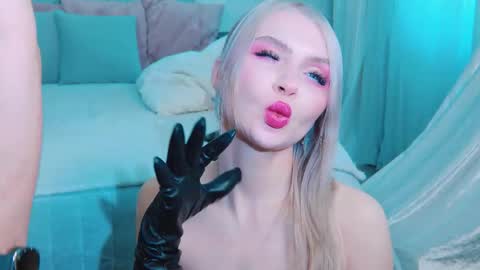 Lina and Den online show from 21, 3, 2026