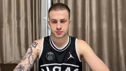 Snapshot of rodrigoveira chatting on 23, 9, 2025 Rodrigo online show from 23, 9, 2025