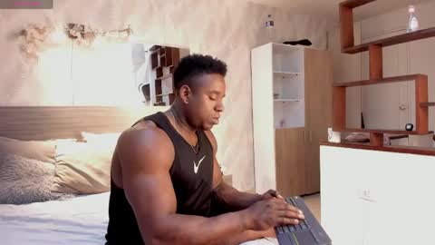 Snapshot of rogger_physique chatting on 21, 4, 2026 Rogger online show from 21, 4, 2026