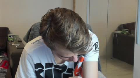 taylor fox online show from 19, 12, 2024