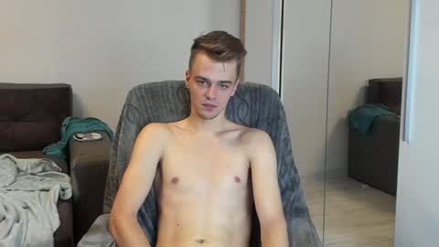 taylor fox online show from 9, 1, 2025