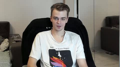 taylor fox online show from 3, 2, 2025