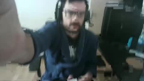 Snapshot of romainb72 chatting on 6, 1, 2025 romainb72 online show from 6, 1, 2025