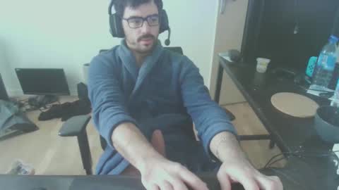 Snapshot of romainb72 chatting on 29, 1, 2025 romainb72 online show from 29, 1, 2025