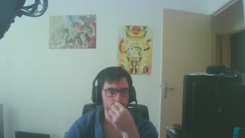 Snapshot of romainb72 chatting on 2, 2, 2025 romainb72 online show from 2, 2, 2025