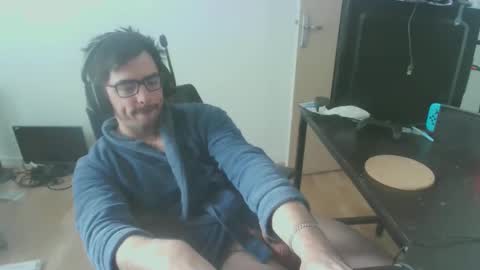 Snapshot of romainb72 chatting on 18, 2, 2025 romainb72 online show from 18, 2, 2025