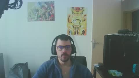Snapshot of romainb72 chatting on 4, 3, 2025 romainb72 online show from 4, 3, 2025