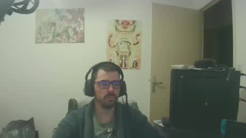 Snapshot of romainb72 chatting on 6, 3, 2025 romainb72 online show from 6, 3, 2025
