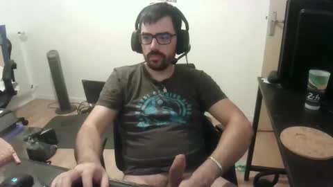 Snapshot of romainb72 chatting on 14, 9, 2025 romainb72 online show from 14, 9, 2025