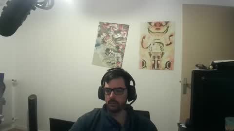 Snapshot of romainb72 chatting on 26, 9, 2025 romainb72 online show from 26, 9, 2025