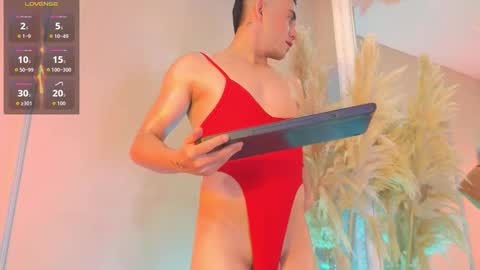   online show from 14, 11, 2025