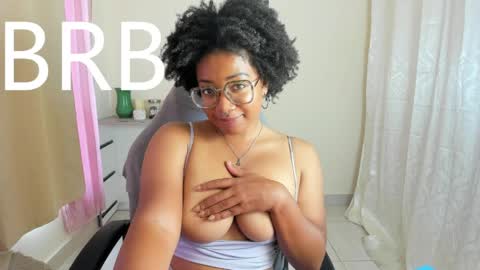 Snapshot of romantic_stargirl chatting on 24, 5, 2026 Is A Belle online show from 24, 5, 2026